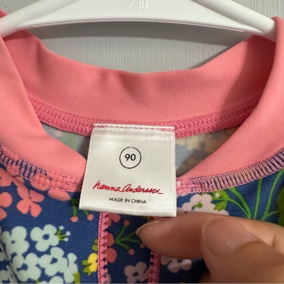 Hanna Andersson Pink and Blue Rashguard Swimwear Size 3T - Picture 3 of 8
